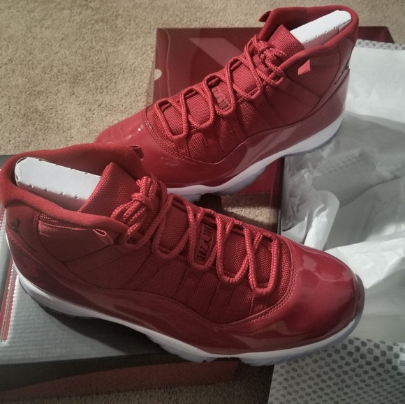 Meet your Posher, Stephen - Picture 1 of 1